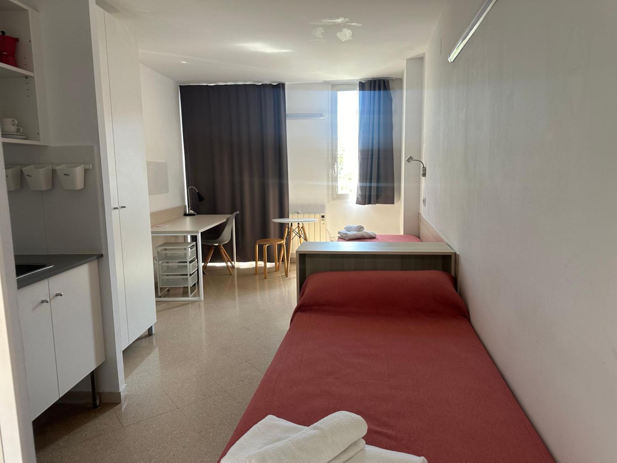 Residencia Universitaria Resa Francesc Giralt I Serra Terrassa Bagian luar foto
